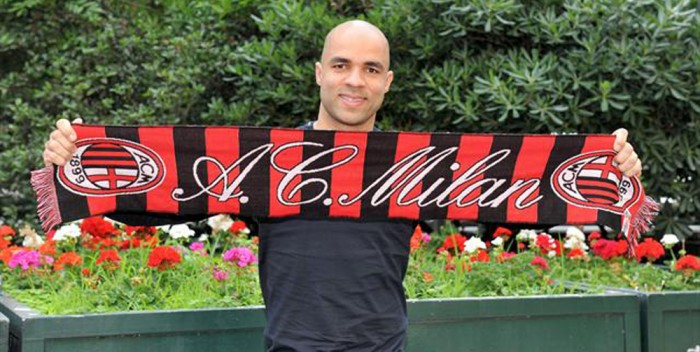 Alex ex PSG signe Milan AC