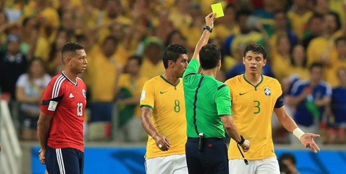 Thiago Silva carton jaune
