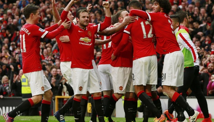 Pemain-MU-merayakan-gol-ke-gawang-Manchester-City.-reuters-700x400