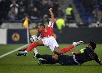 PSG - Thiago Silva a failli faire pleurer Mbappé raconte Subasic