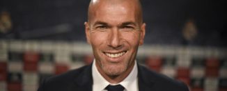 Abidal: Zidane "fait une saison extraordinaire avec le Real Madrid"