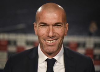 Abidal: Zidane "fait une saison extraordinaire avec le Real Madrid"